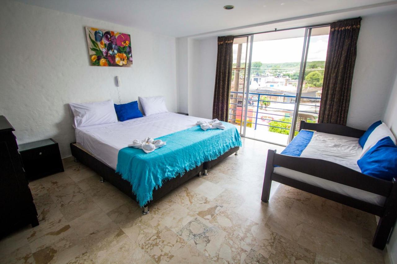 מלגאר Blue Star Hotel מראה חיצוני תמונה