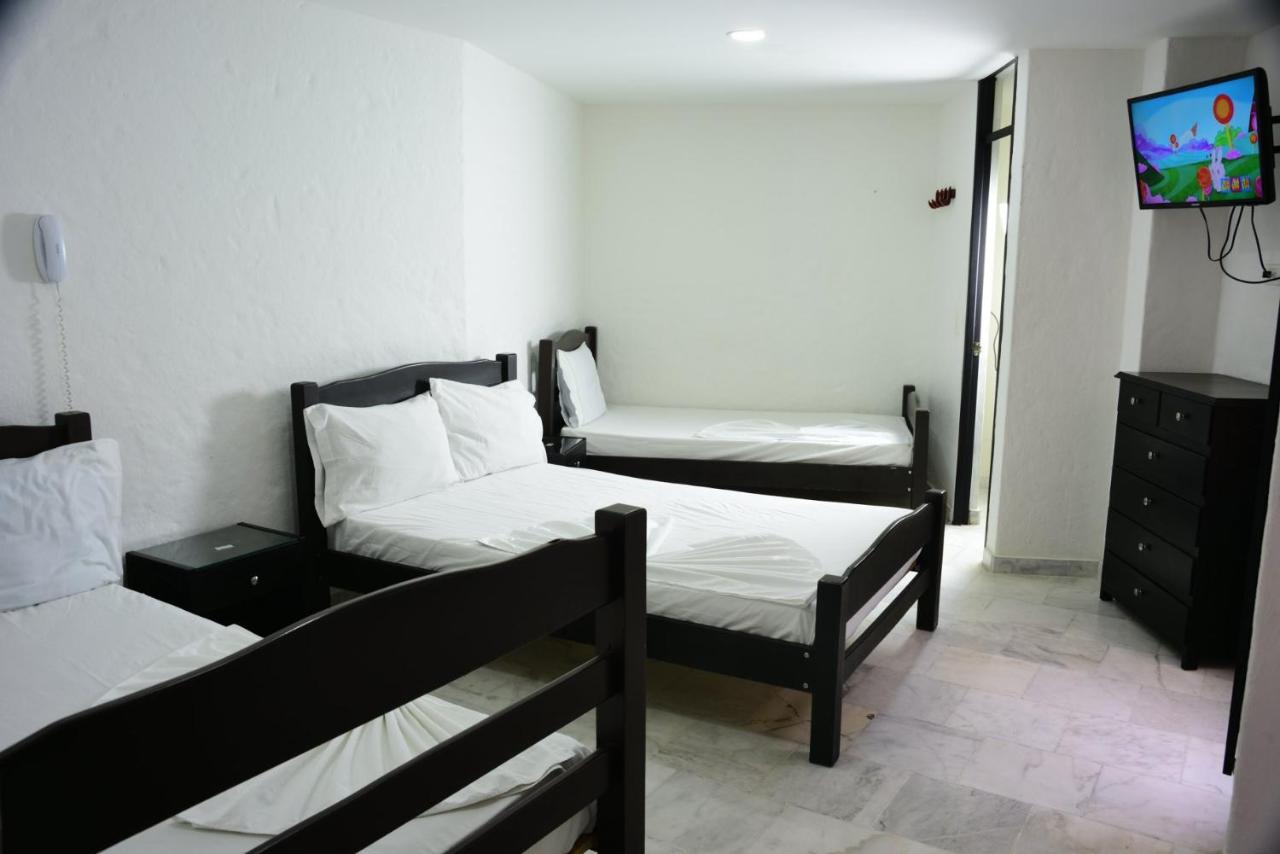 מלגאר Blue Star Hotel מראה חיצוני תמונה