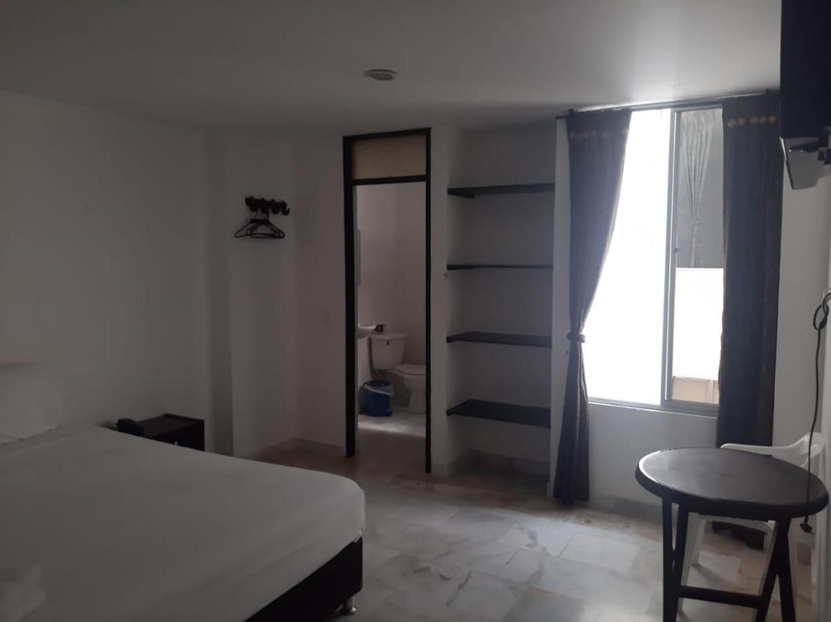 מלגאר Blue Star Hotel מראה חיצוני תמונה