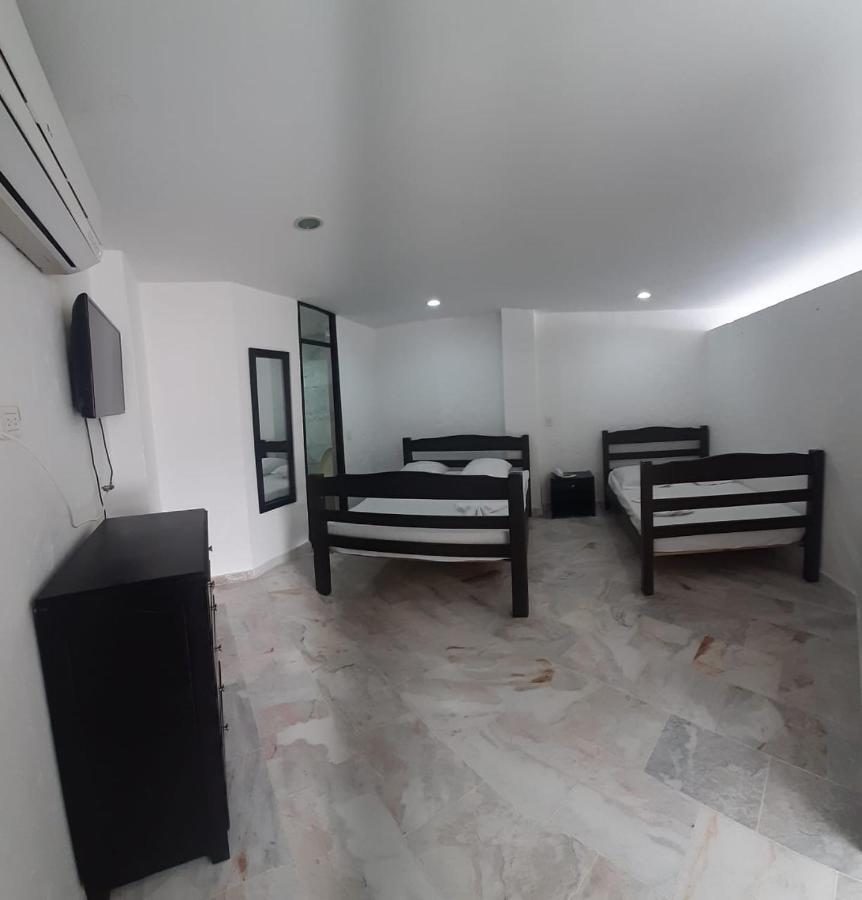 מלגאר Blue Star Hotel מראה חיצוני תמונה