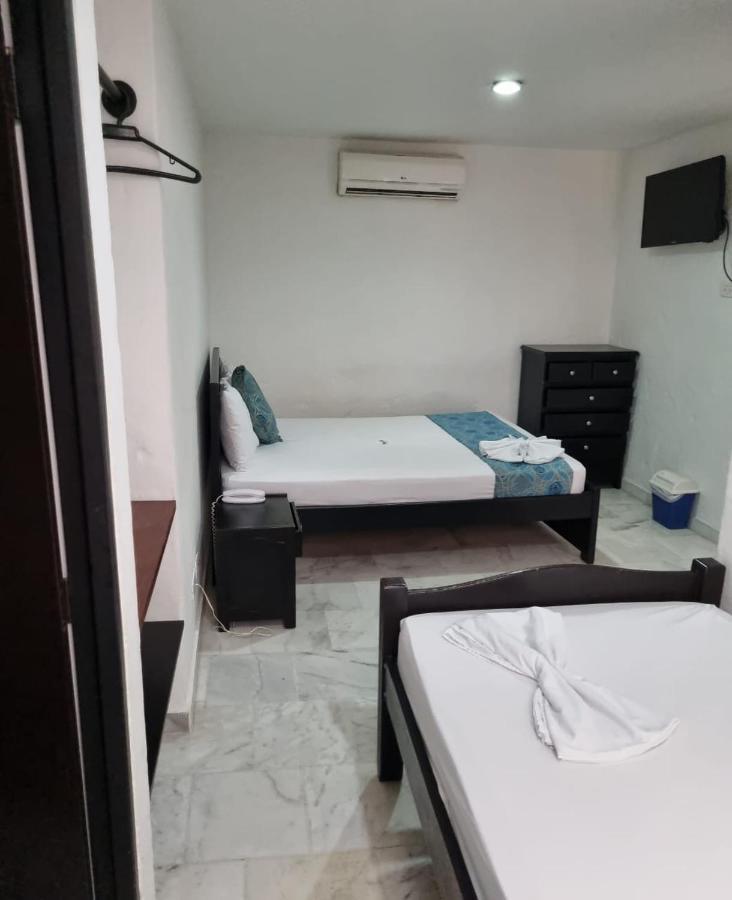 מלגאר Blue Star Hotel מראה חיצוני תמונה